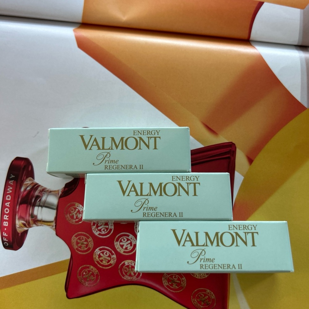 Valmont Prime Regenera II Hydrating and Repairing Face Cream 0.17oz x3 = 15ml